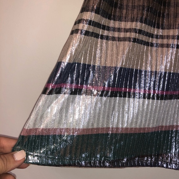 MODCLOTH METALLIC SKIRT ELASTIC WAIST JESSY B - Picture 4 of 7